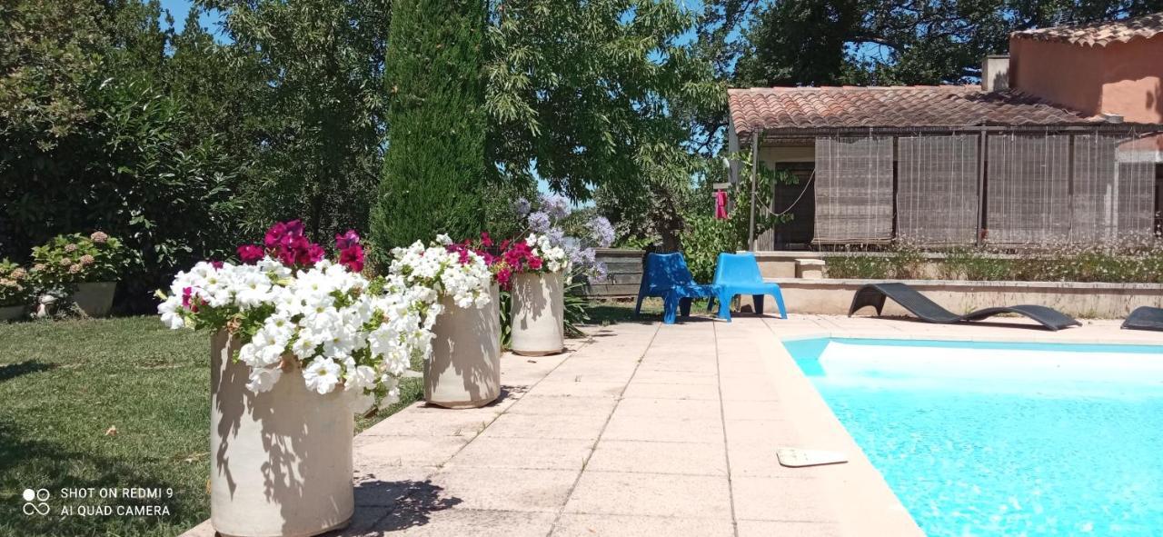 Sous Les Chenes, En Provence Villa Eyragues Buitenkant foto